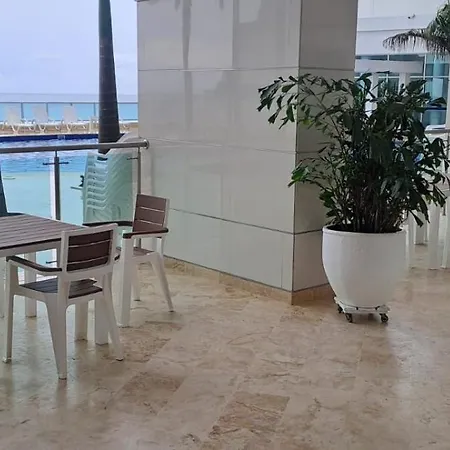 Apartamento Perla Frente Al Mar *